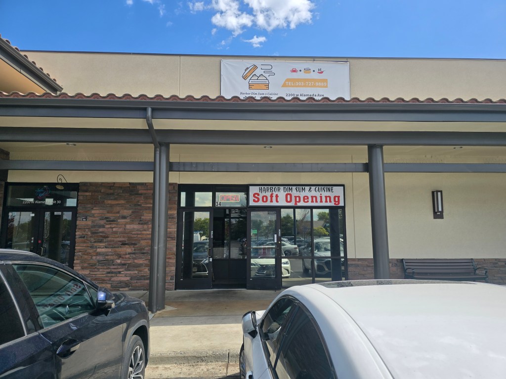 exterior of a strip mall restaurant