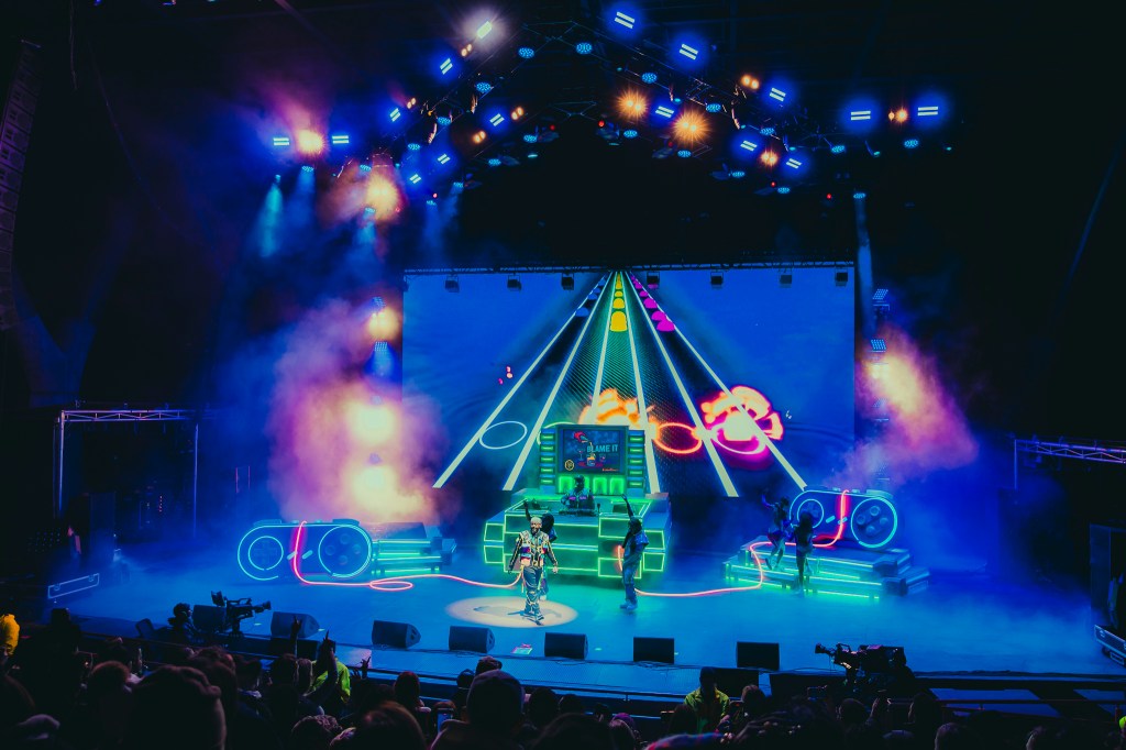 T-Pain performing on stage at Red Rocks on Wednesday, October 29.