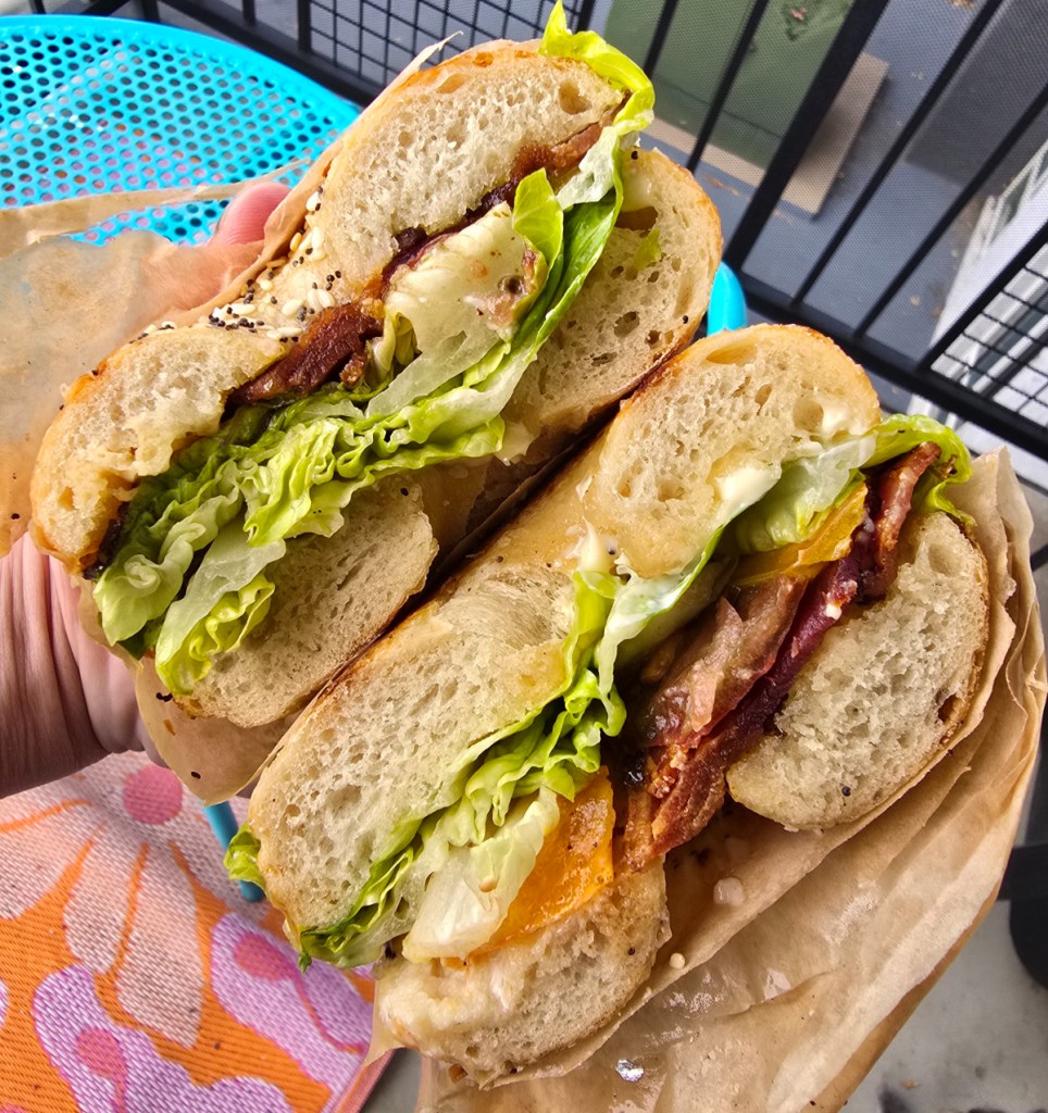 bagel sandwich