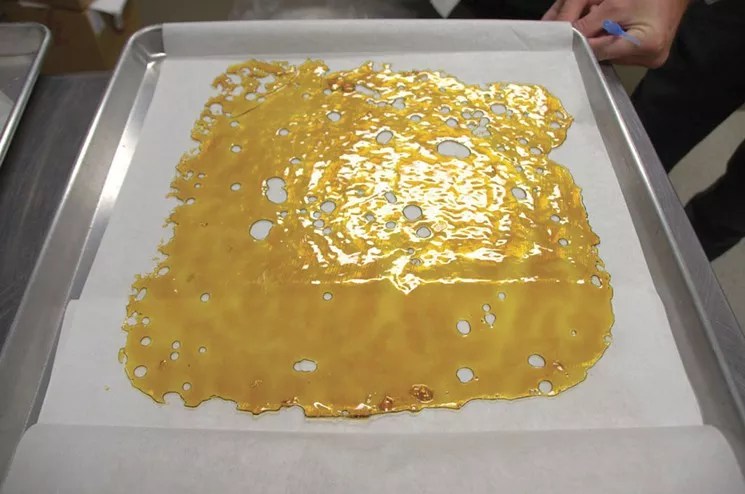 Weed Porn: It’s Shatterday!