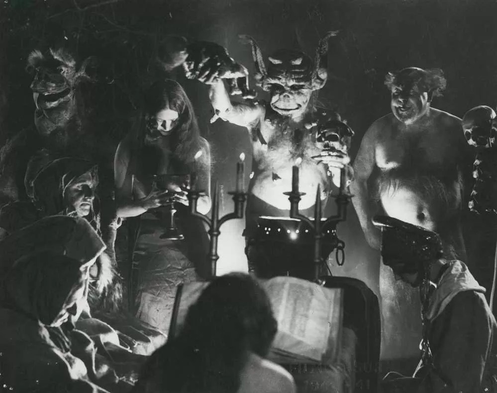 Loanword’s Billy Overton Performs Live Score for Horror Documentary <i>Häxan</i>