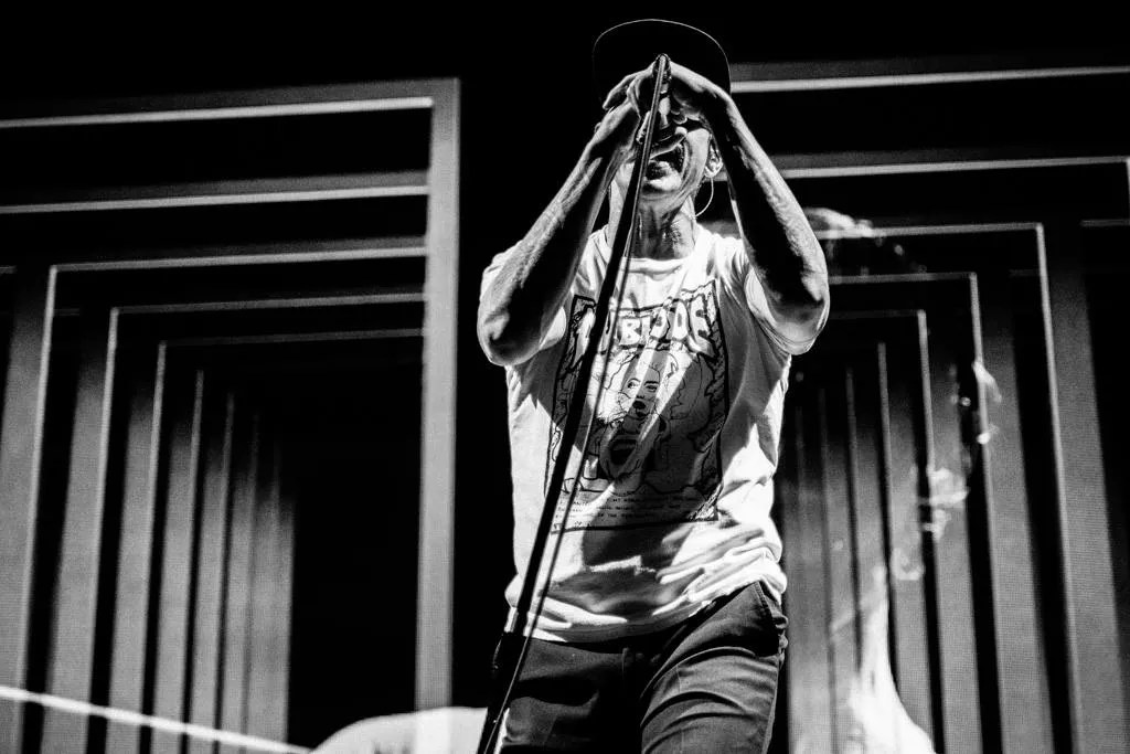 Bronchitis Alert: Red Hot Chili Peppers Reschedule Pepsi Center Show