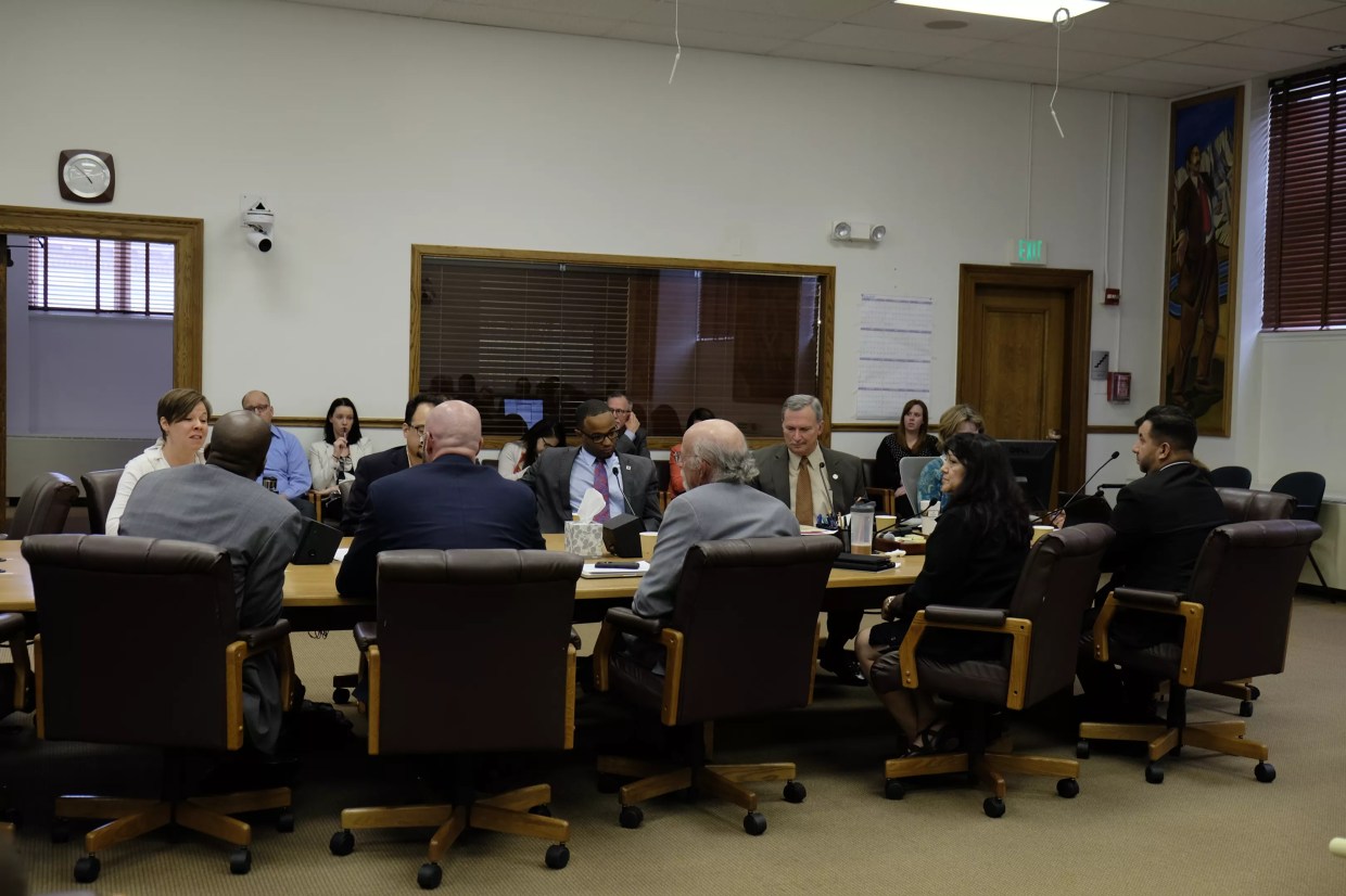 Denver Dispensaries Could Be Open Until Midnight, If City Council Approves