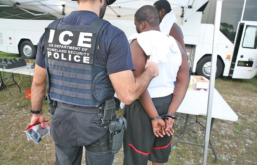 24-Hour Hotline to Report ICE Raids in Colorado Extends to Wyoming