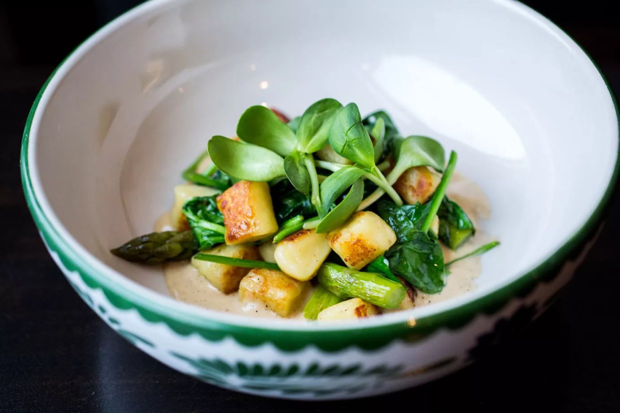 Annette Looks Beautiful, But It’s Not Yet Comfortable