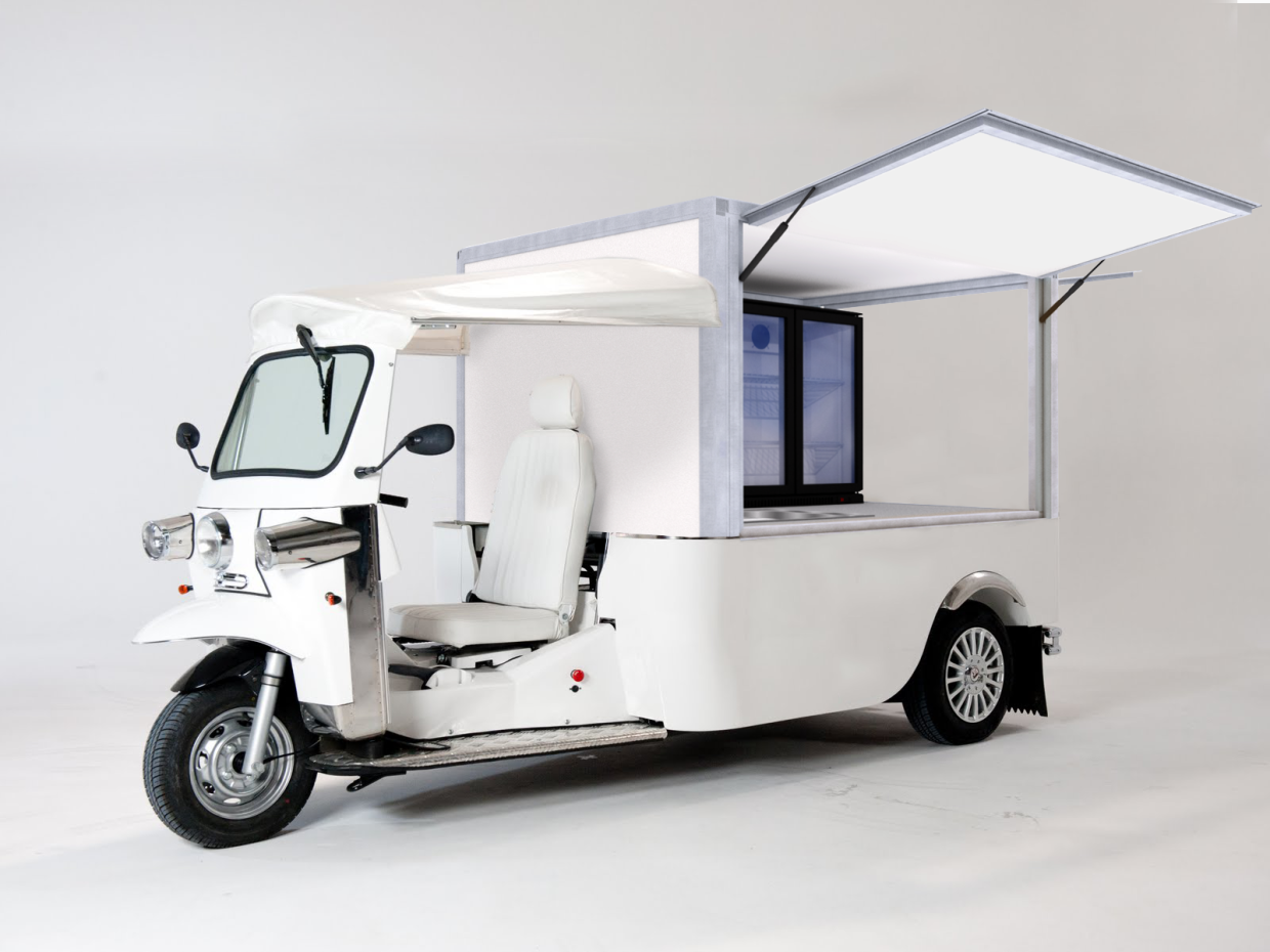 Hopeful Coffee Company Turns to Tuk Tuks