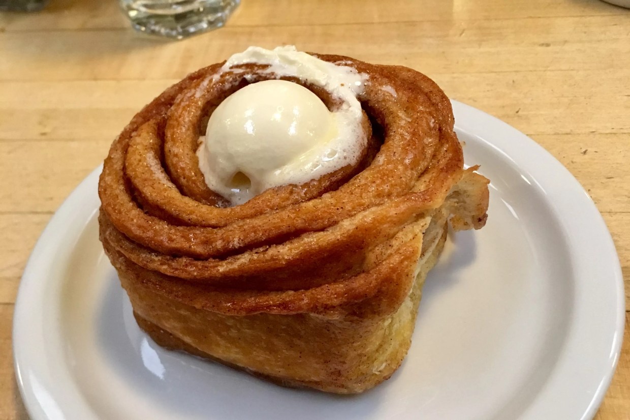 Exploring Havana Street: Dozens Bakes a Globetrotting Cinnamon Roll