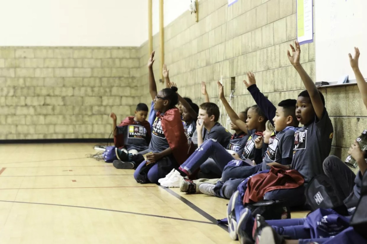 Bluegrass Musicians Raise Money for Youth Education Program