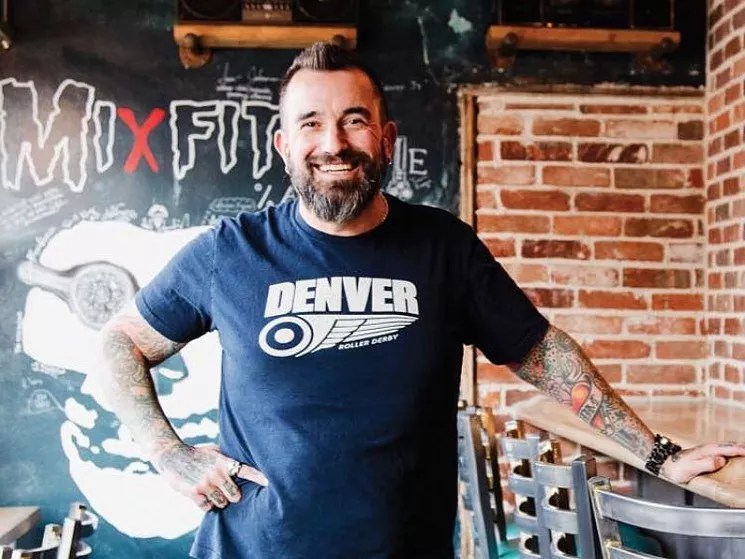 Sean Kenyon Yelps Back at One-Star Review