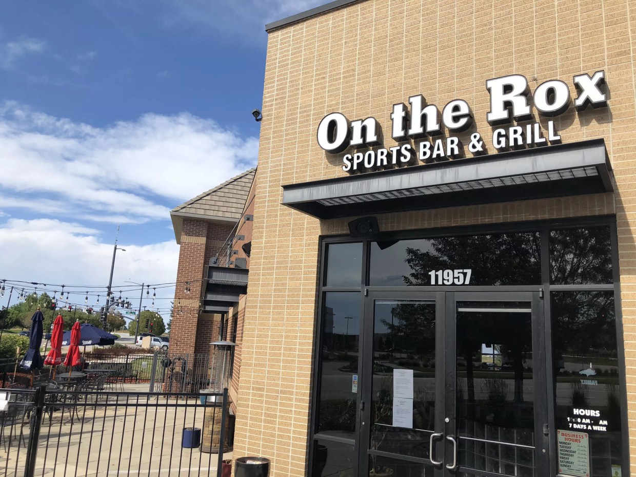On the Rox Offers a Locally Owned Haven in the South Suburbs