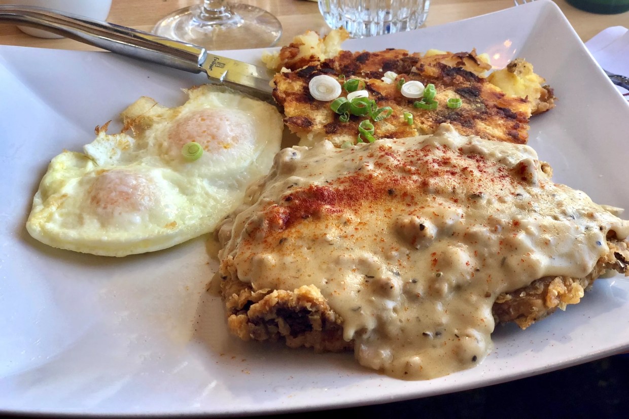 Exploring Arapahoe Road: Wing It to the Perfect Landing