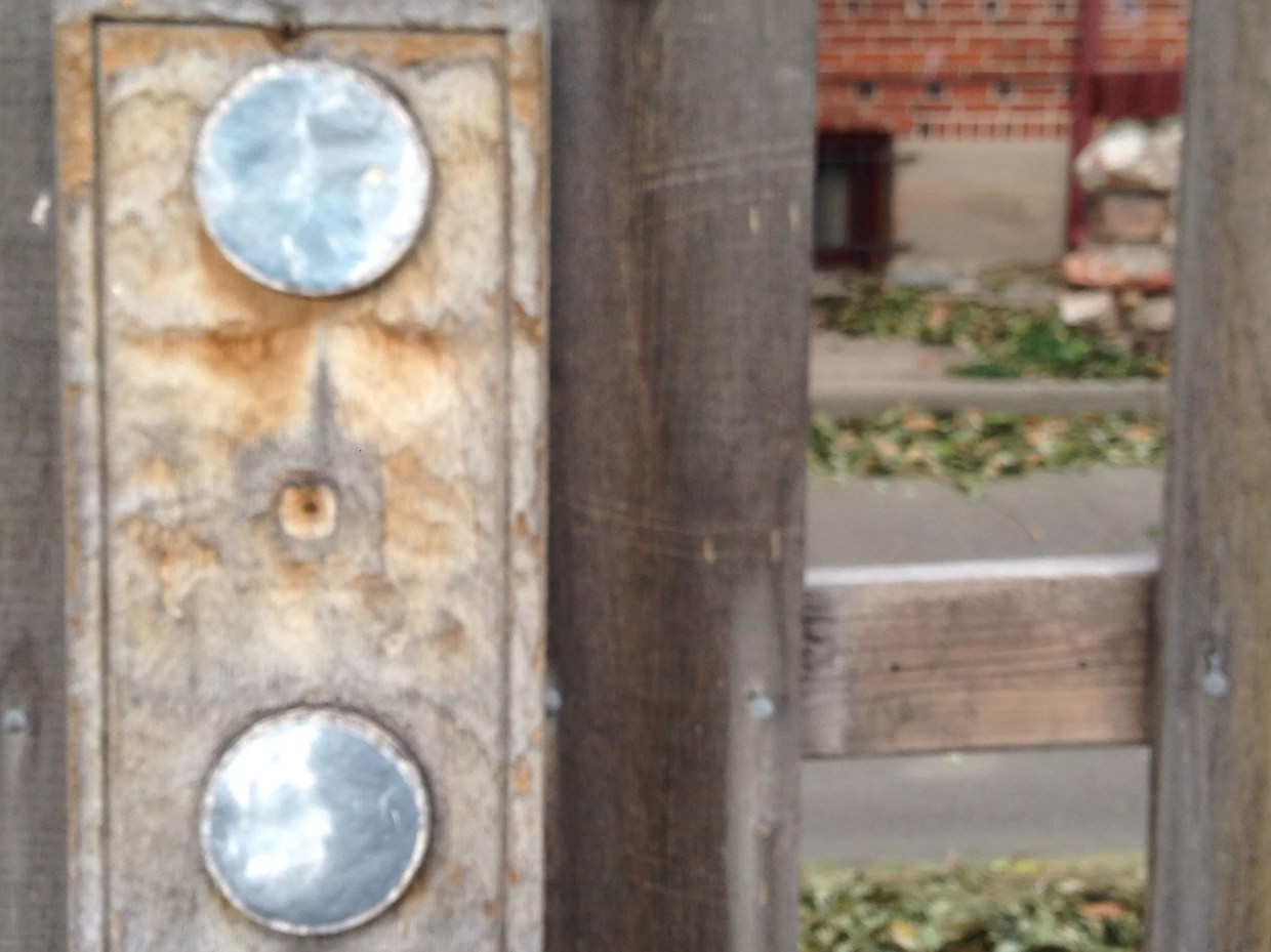 After Fifteen Years, Alley Art Gallery Behind Axum Restaurant Is Gone