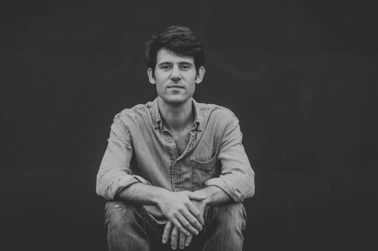 Jackson Emmer Likes It Simple, With a Twist