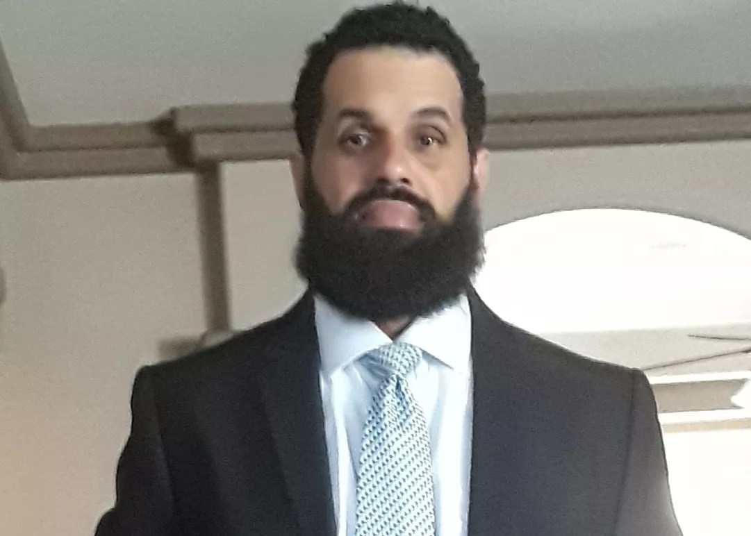 Former ICE Detainee Files Legal Claim Alleging Medical Neglect in Aurora Facility