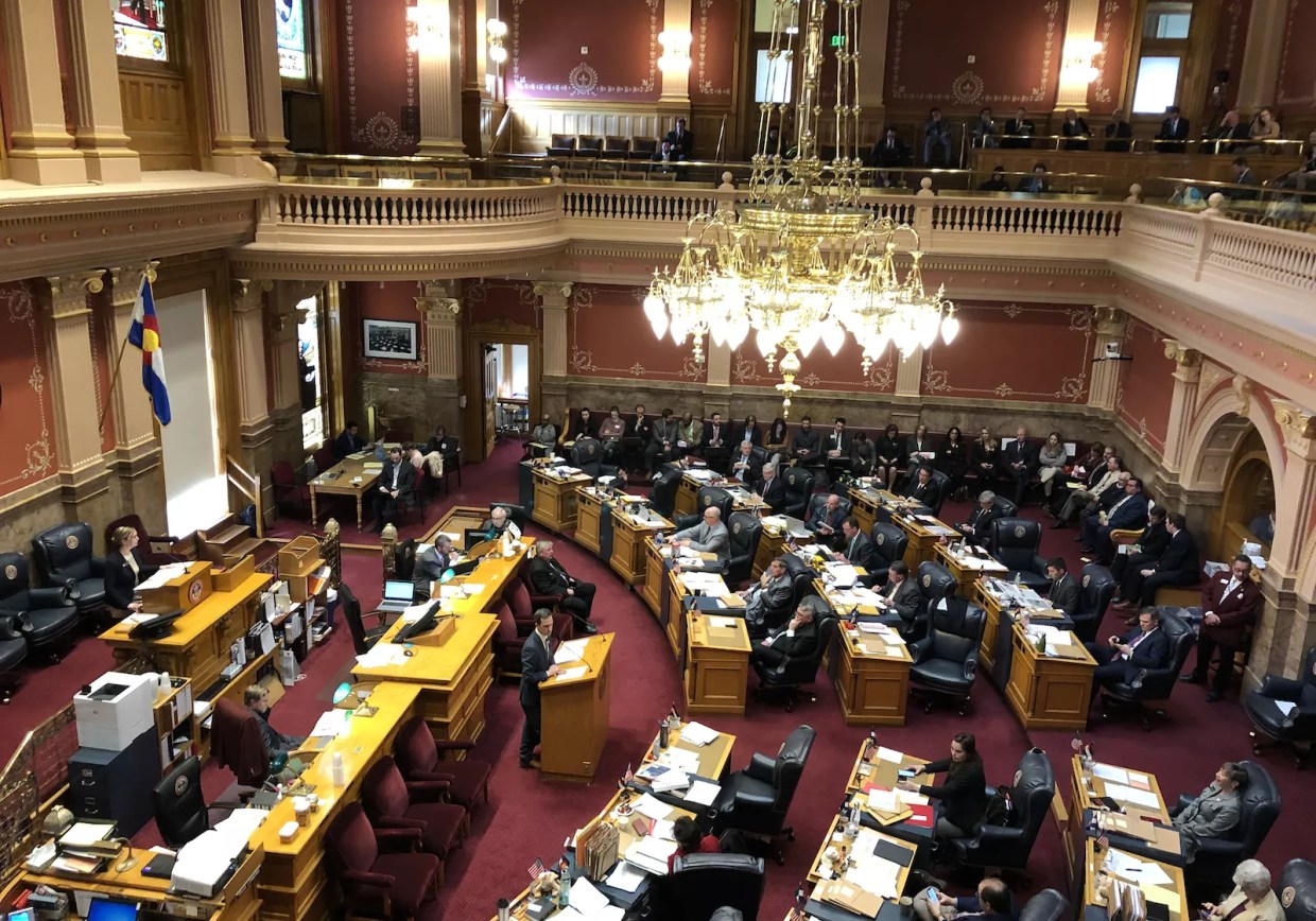 Colorado Senate Passes Oil and Gas Bill in Decisive Vote