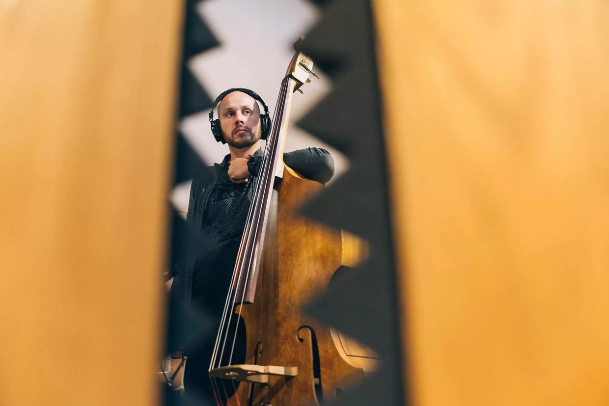 Jean-Luc Davis Jazzes Up ’90s Alt-Rock Tunes on New Album