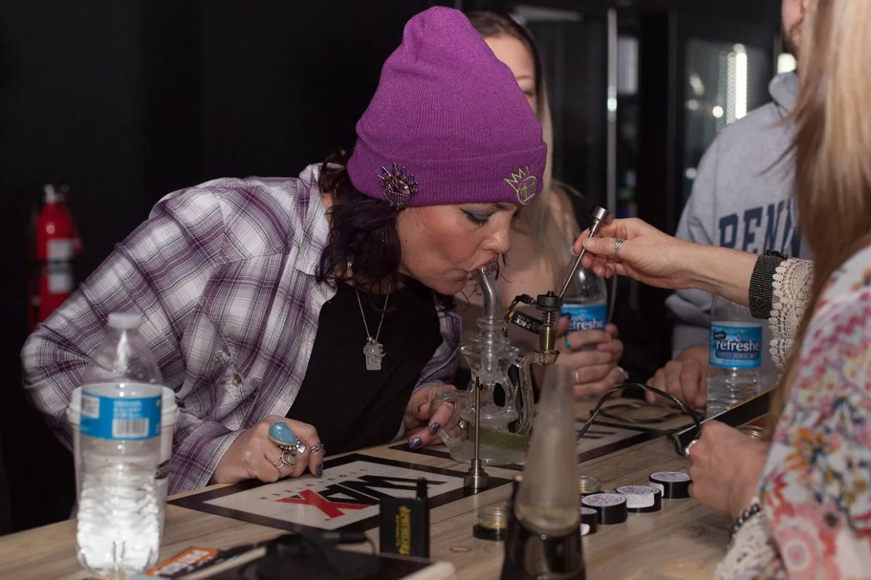 Denver City Council Rejects Reducing Social Pot Use Setbacks
