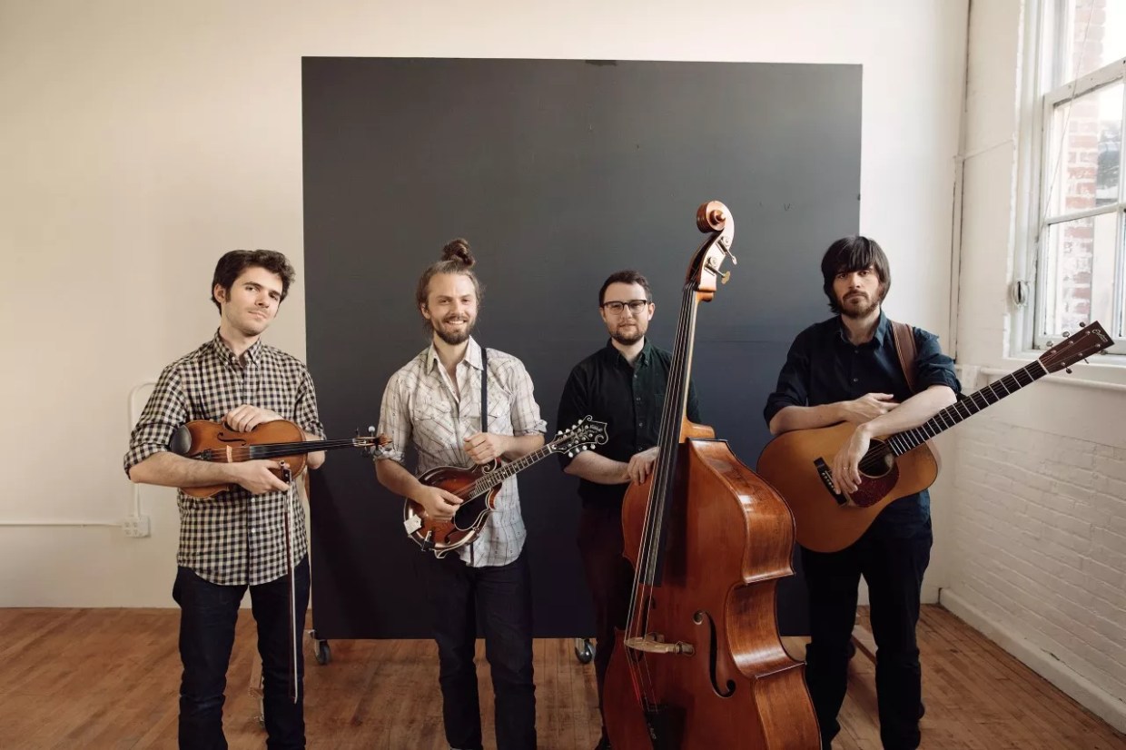 Jacob Jolliff Unplugs When He’s Not With Yonder Mountain String Band