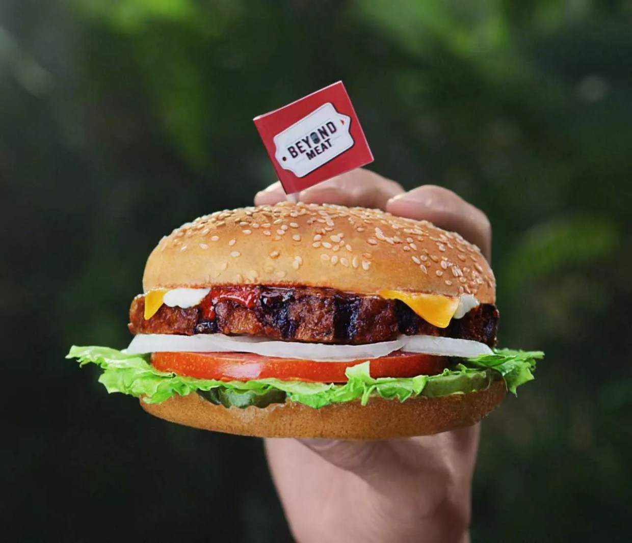 How to Get a Free Beyond Famous Star Burger at Carl’s Jr. Today