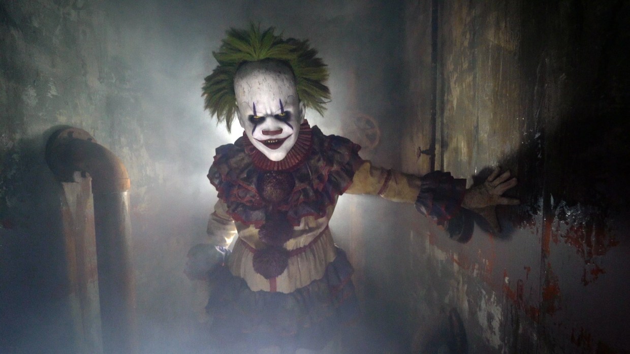 Ten Places for Adult Halloween Fun This Weekend