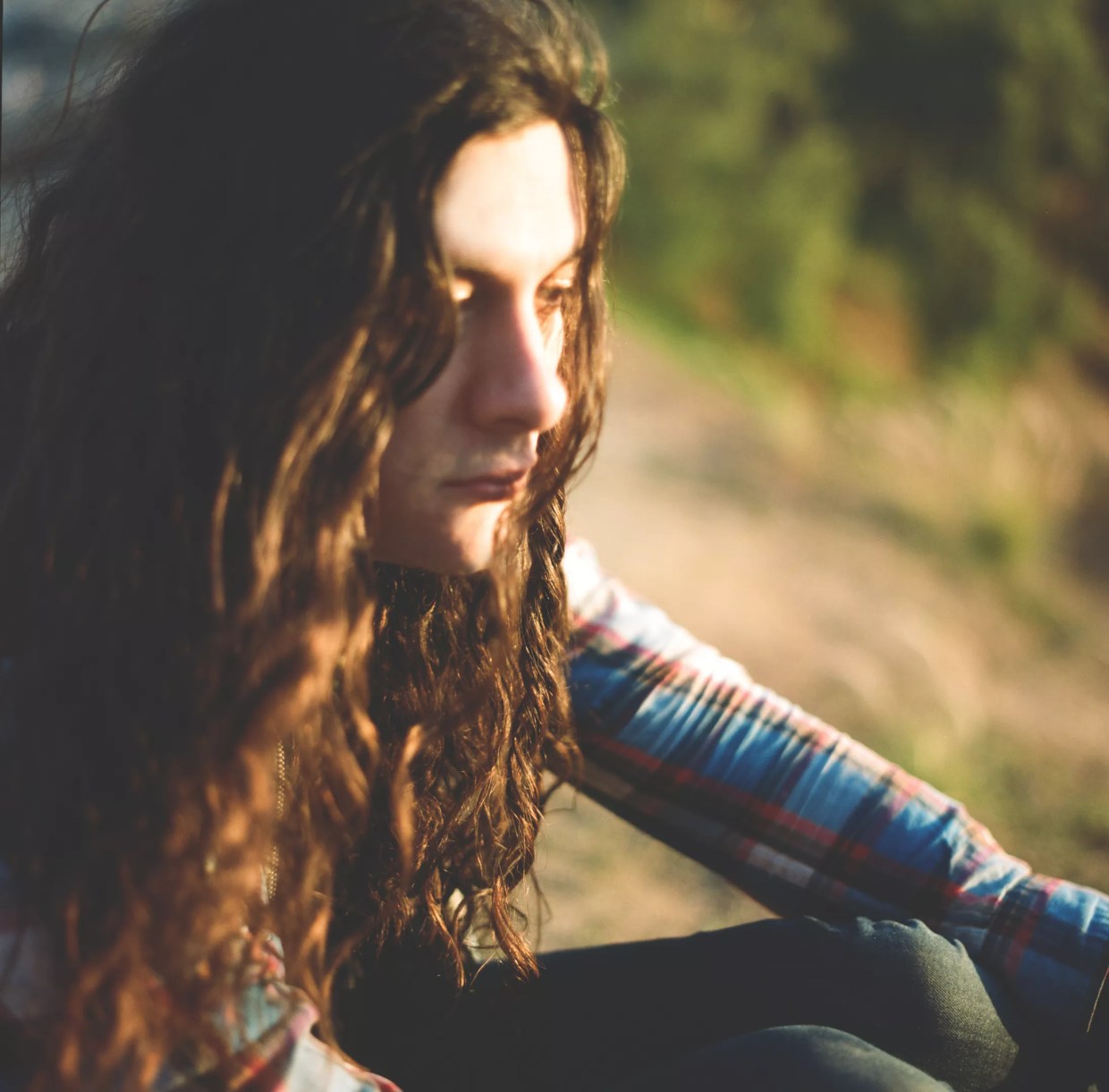 Kurt Vile Used to Drive a Forklift, and He’s Still Working Hard