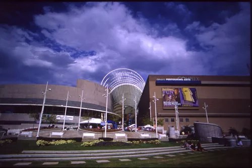 Dropping the Dime: You Can Use Cash at Denver Performing Arts Complex