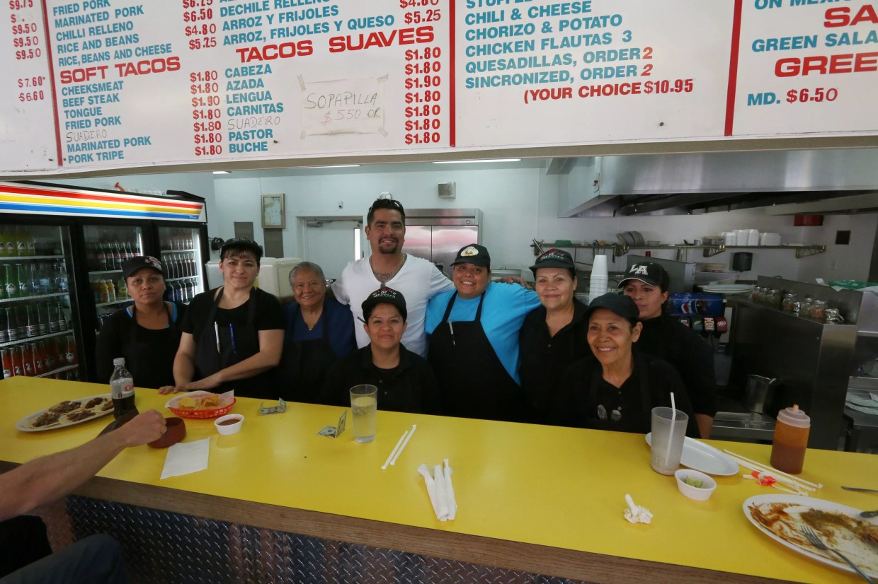 El Taco de Mexico Wins 2020 America’s Classics Award From Beard Foundation