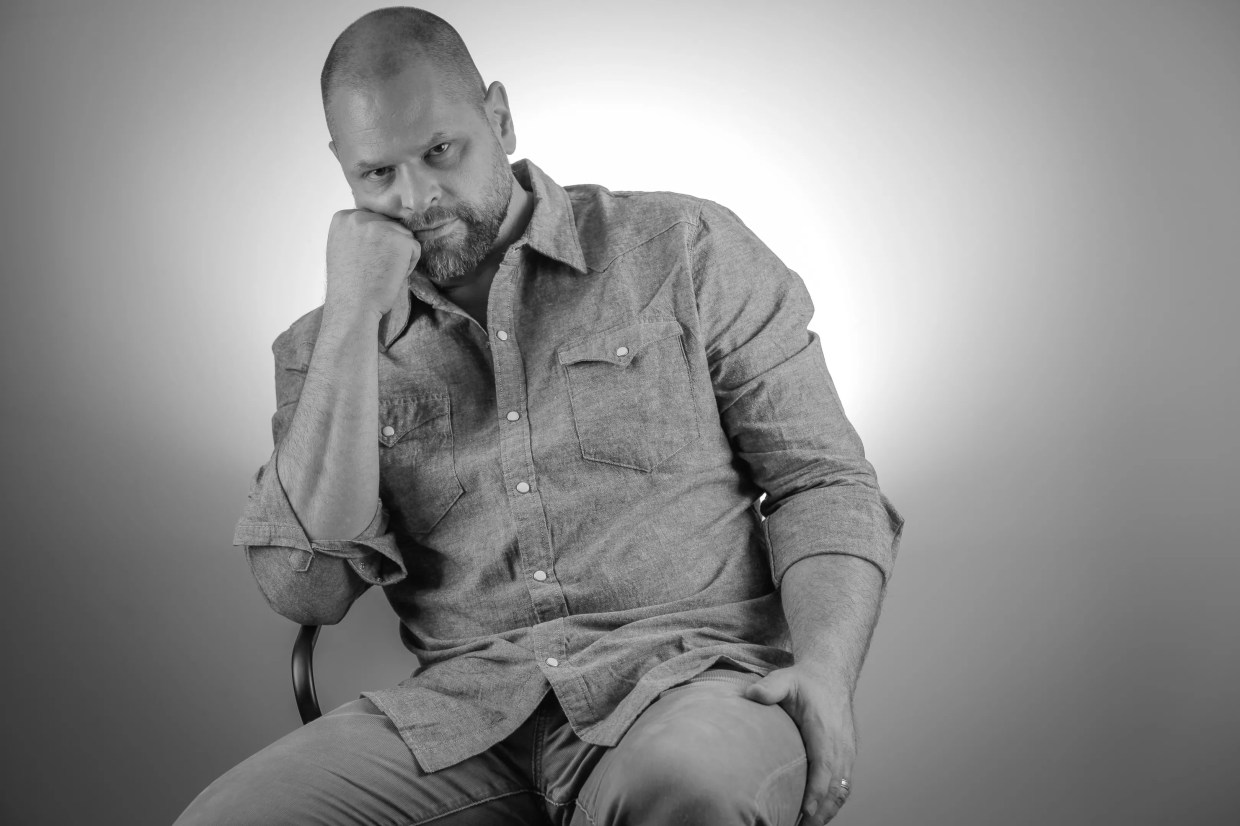 John Common Releases His Latest Album With a String of House Concerts