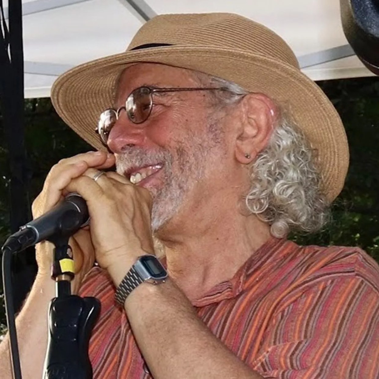 Hear This: Mad Dog Friedman Plays the Blues for One and All