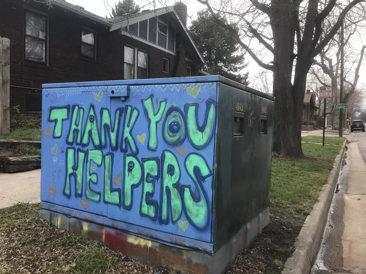 The Kindest Graffiti in Denver Thanks the Helpers