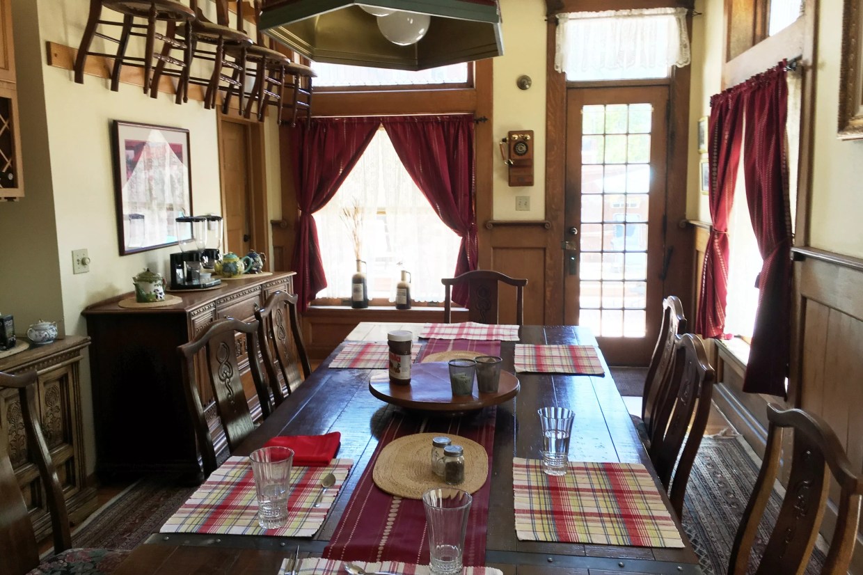 From Weed to Feed: A Cannabis B&B Gets a Restaurant License