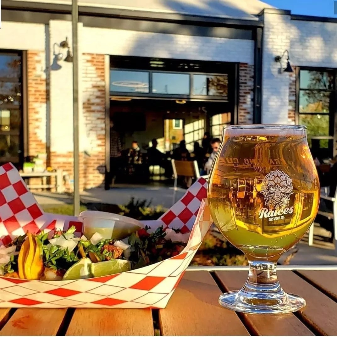 Beer Calendar: Go for Gold at Hogshead; Get Raspberried at River North