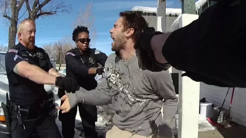 See Man Who Called Police for Help Get Repeatedly Tased Instead