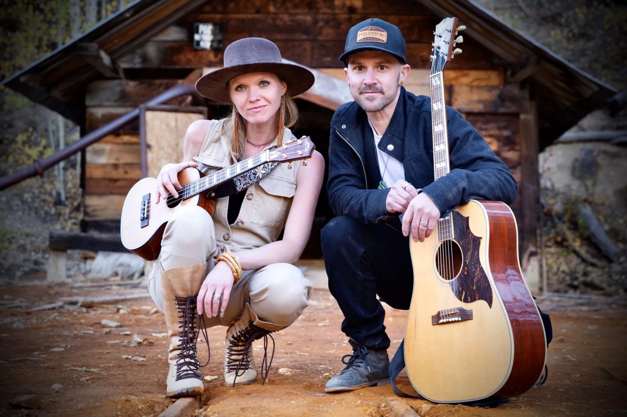 Meet the Band Playing the Capitol Christmas Tree-Cutting Ceremony