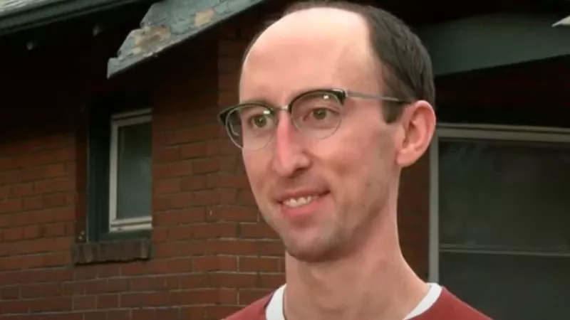 This Guy’s Vaccine Finder Page Is Way Better Than Any Official Site