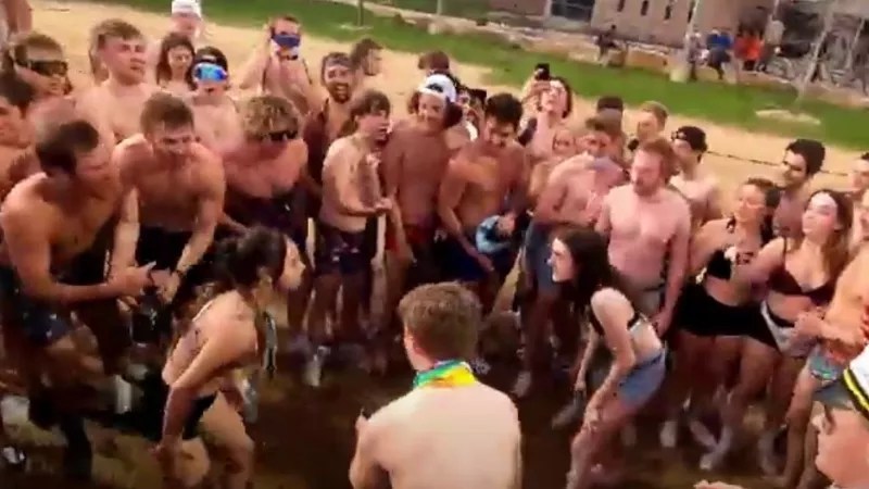 Undie Run Draws 800 Despite CSU Threats and COVID-19