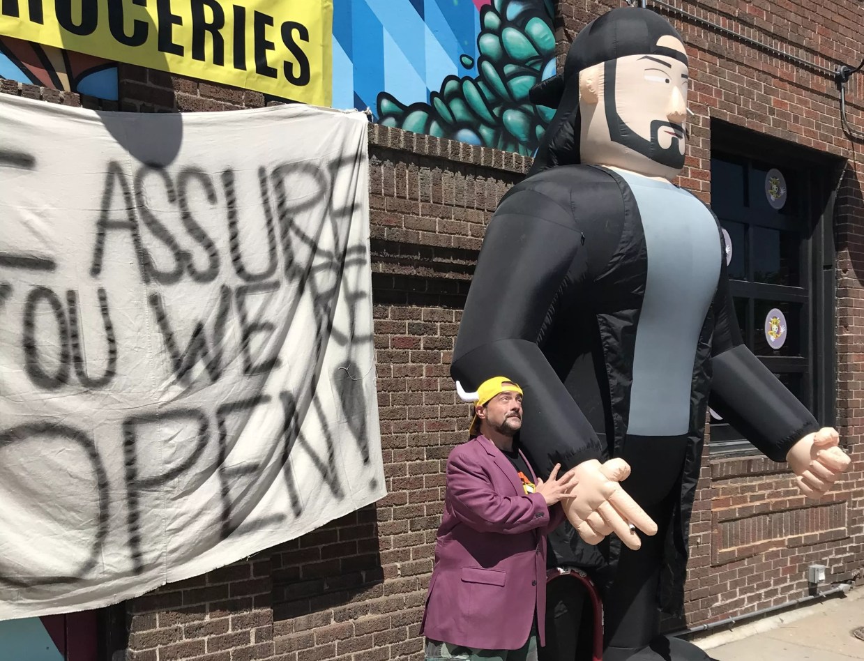 Kevin Smith Cuts the Ribbon at Denver’s Mooby Pop-Up