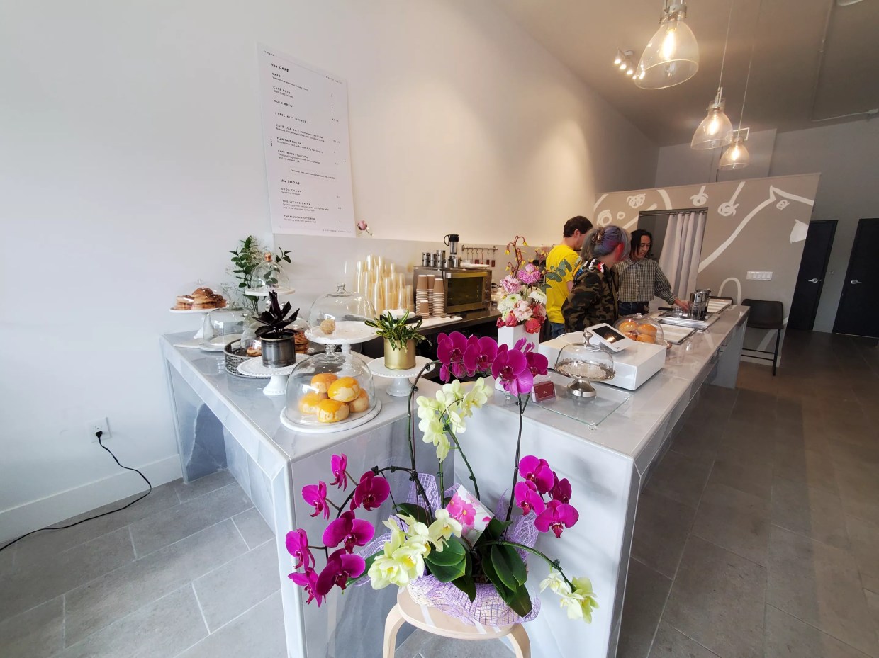 First Look: Flan-Topped Coffee and More at Tí: Cafê Ta on Broadway