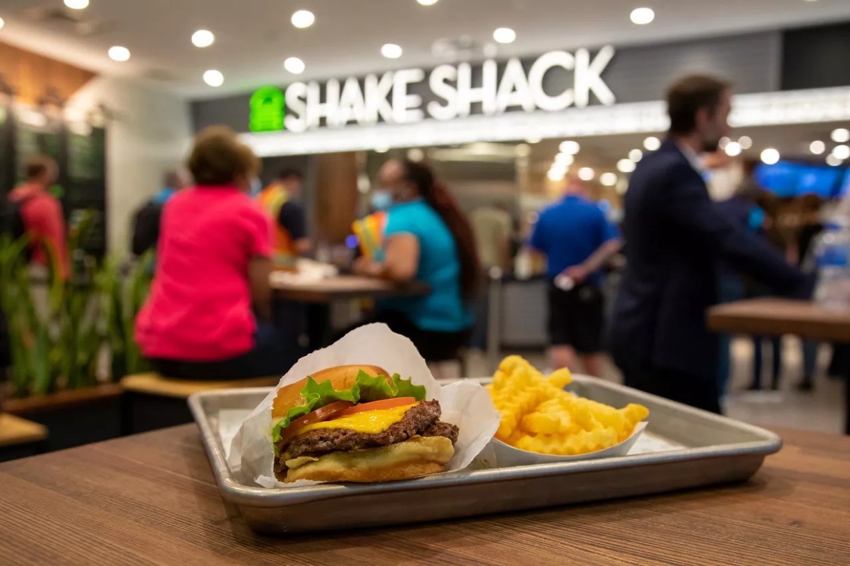 Shake Shack Lands at Denver International Airport