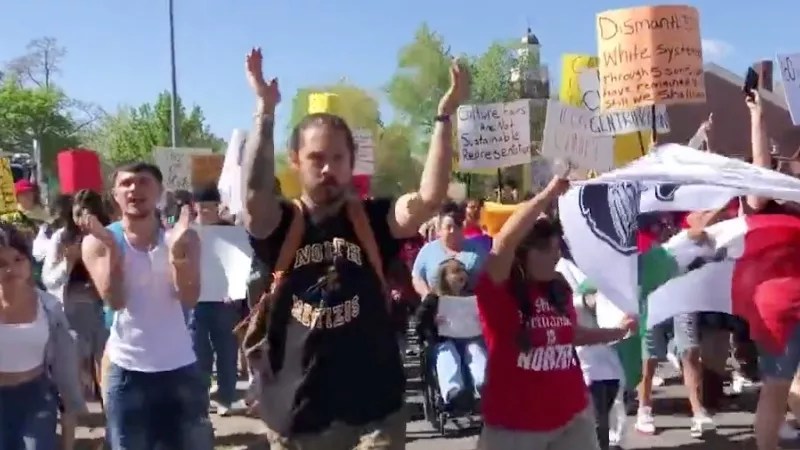 Teacher Tim Hernández Put on Leave for Attending Rally Supporting Him?