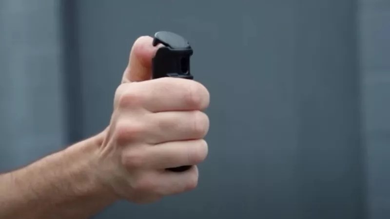 Video: Panicky Teen Asks Cop to Call Her Mom, Gets Pepper-Sprayed Instead