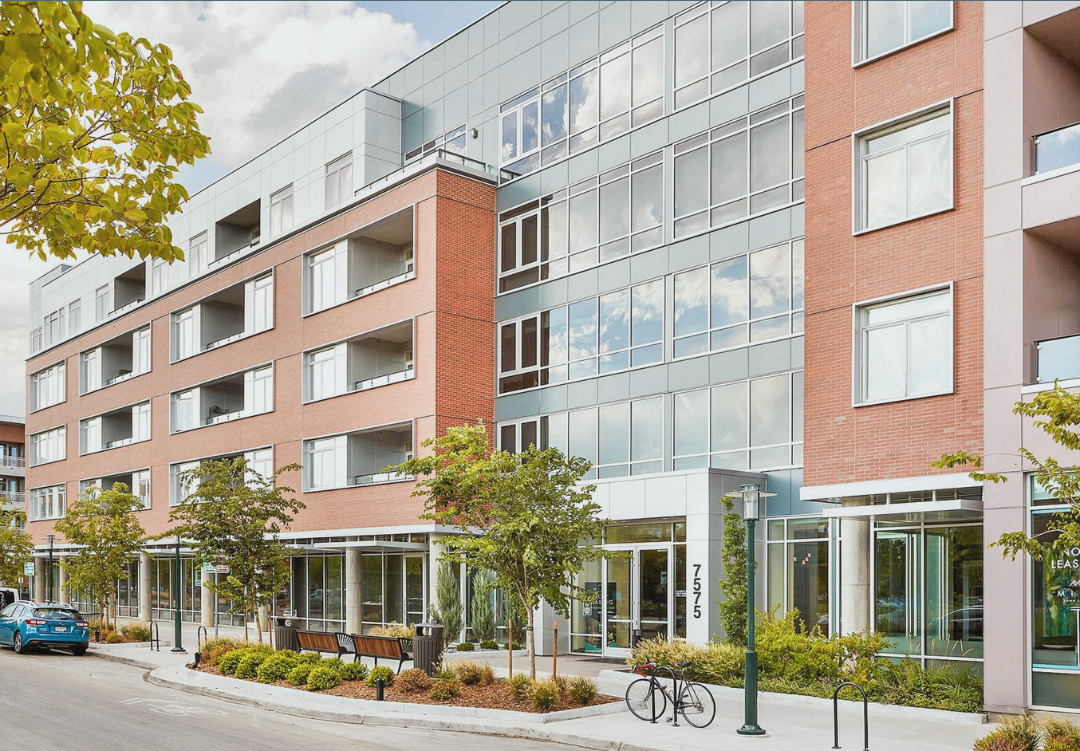 Residents Can’t Stop Complaining About This Luxury Complex in Central Park