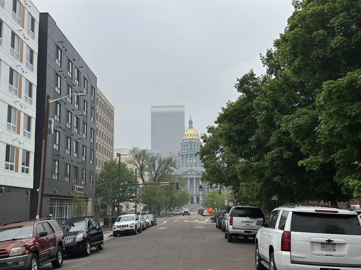 Smoke from Canadian wildfires floods into Denver