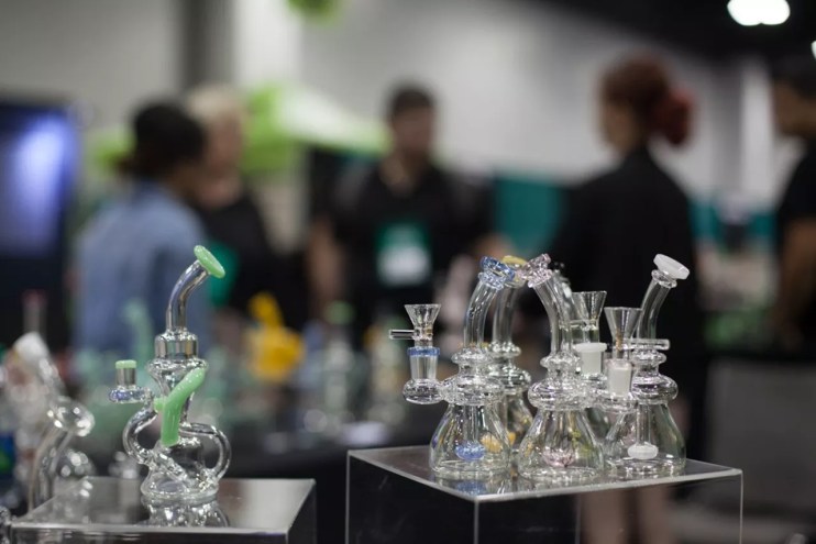 Glass water pipes and dab rigs on display