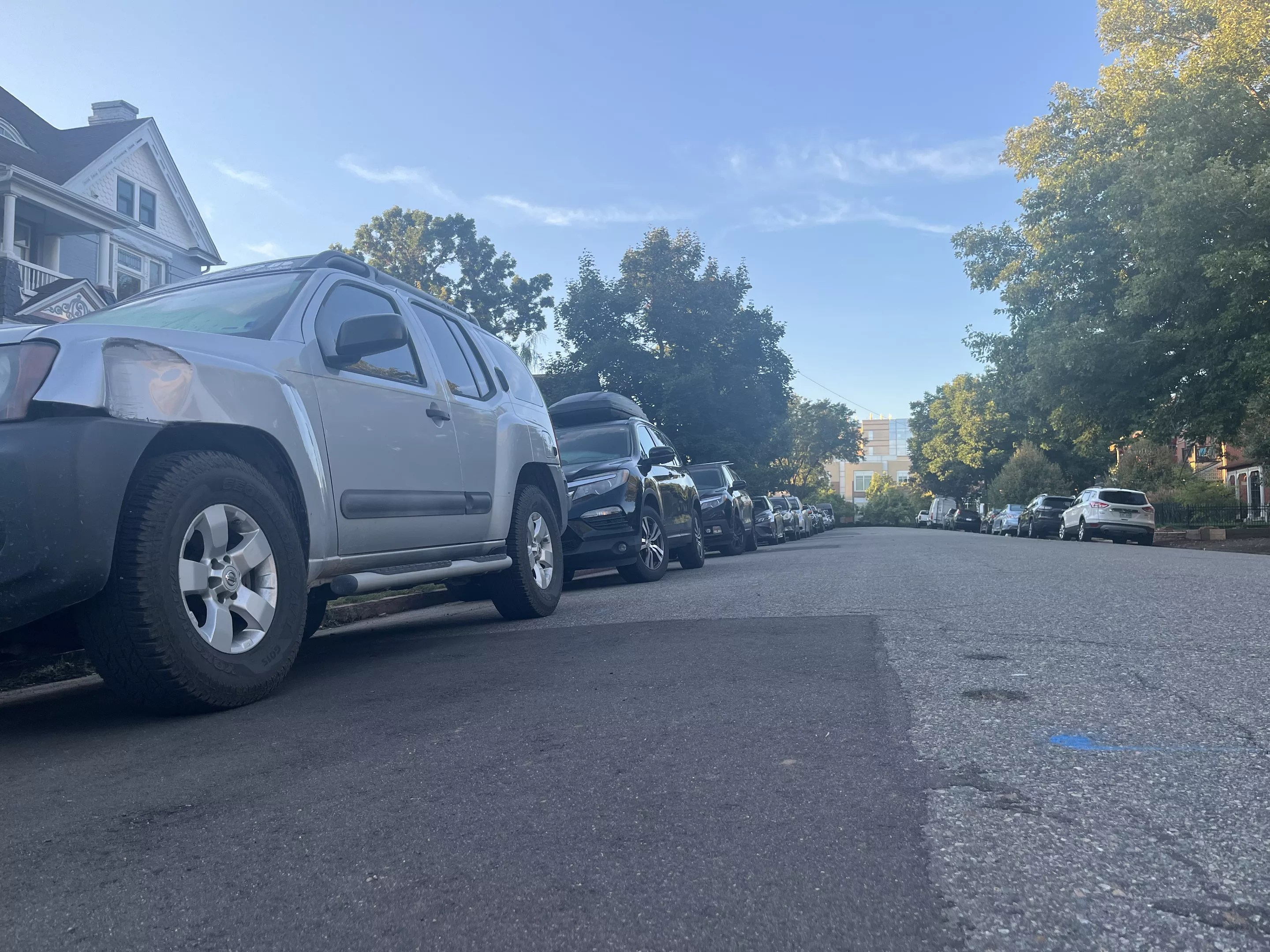 cars parked no street