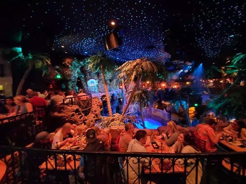 cliffside dining at Casa Bonita