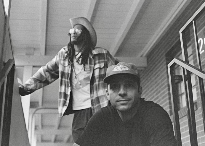 rappers Dealz and Deca