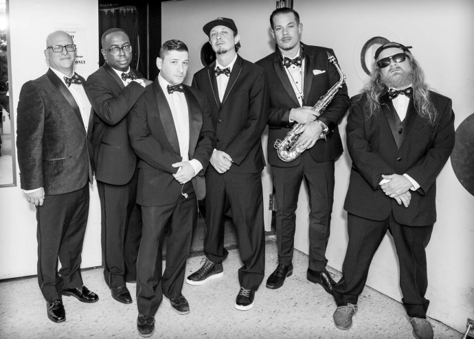 members of the band lettuce