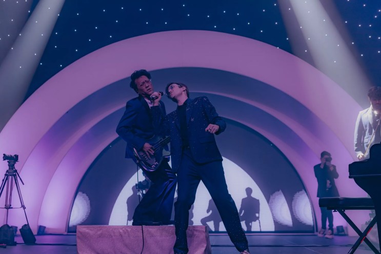 Saint Motel performing in Denver