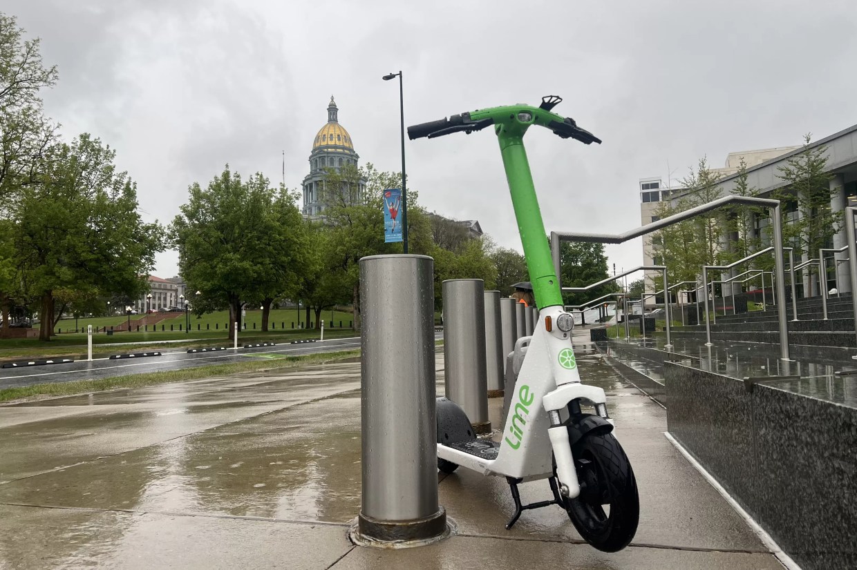 Denver Committee Advances New Parking, Sidewalk Rules for E-Scooters and Bikes